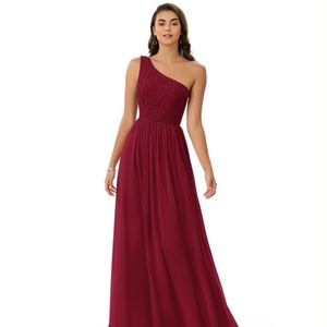 Azazie Crosby dress in Burgundy size 8